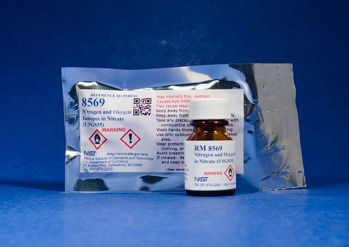 RM 8569  硝酸鹽中的USGS 35氮氧同位素標(biāo)準(zhǔn)品